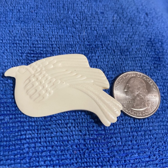 Vintage Turtle Dove Brooch Pin - Picture 2 of 5